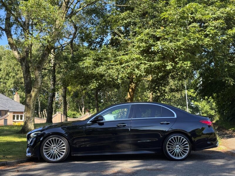 2022 Mercedes-Benz C Class 2.0 C220dh MHEV AMG Line (Premium) G-Tronic+