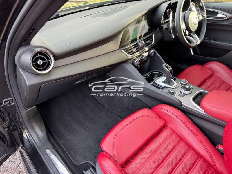 2022 Alfa Romeo Giulia 2.0T Veloce Auto