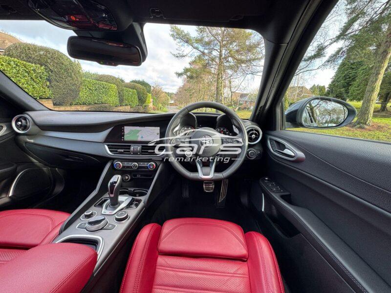 2022 Alfa Romeo Giulia 2.0T Veloce Auto