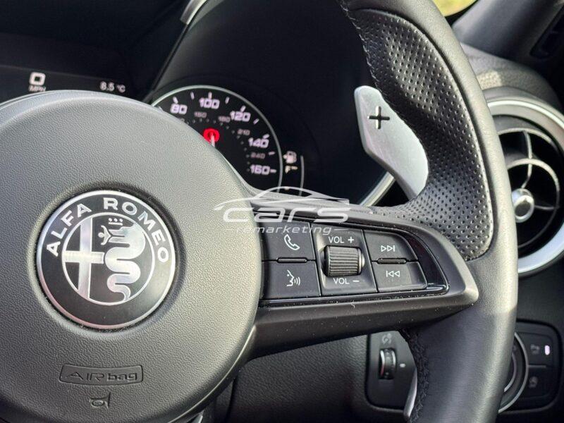 2022 Alfa Romeo Giulia 2.0T Veloce Auto