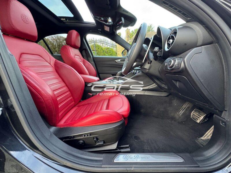 2022 Alfa Romeo Giulia 2.0T Veloce Auto